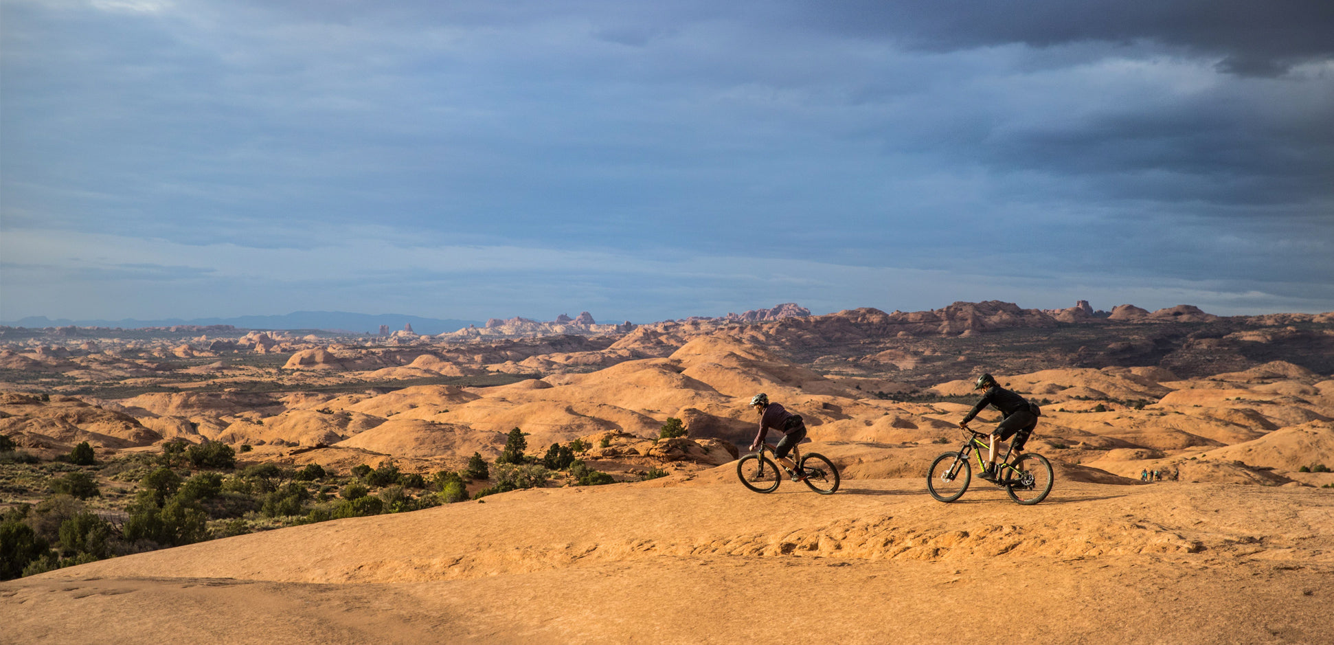 UT : James Adamson avec l'Axis Field Test