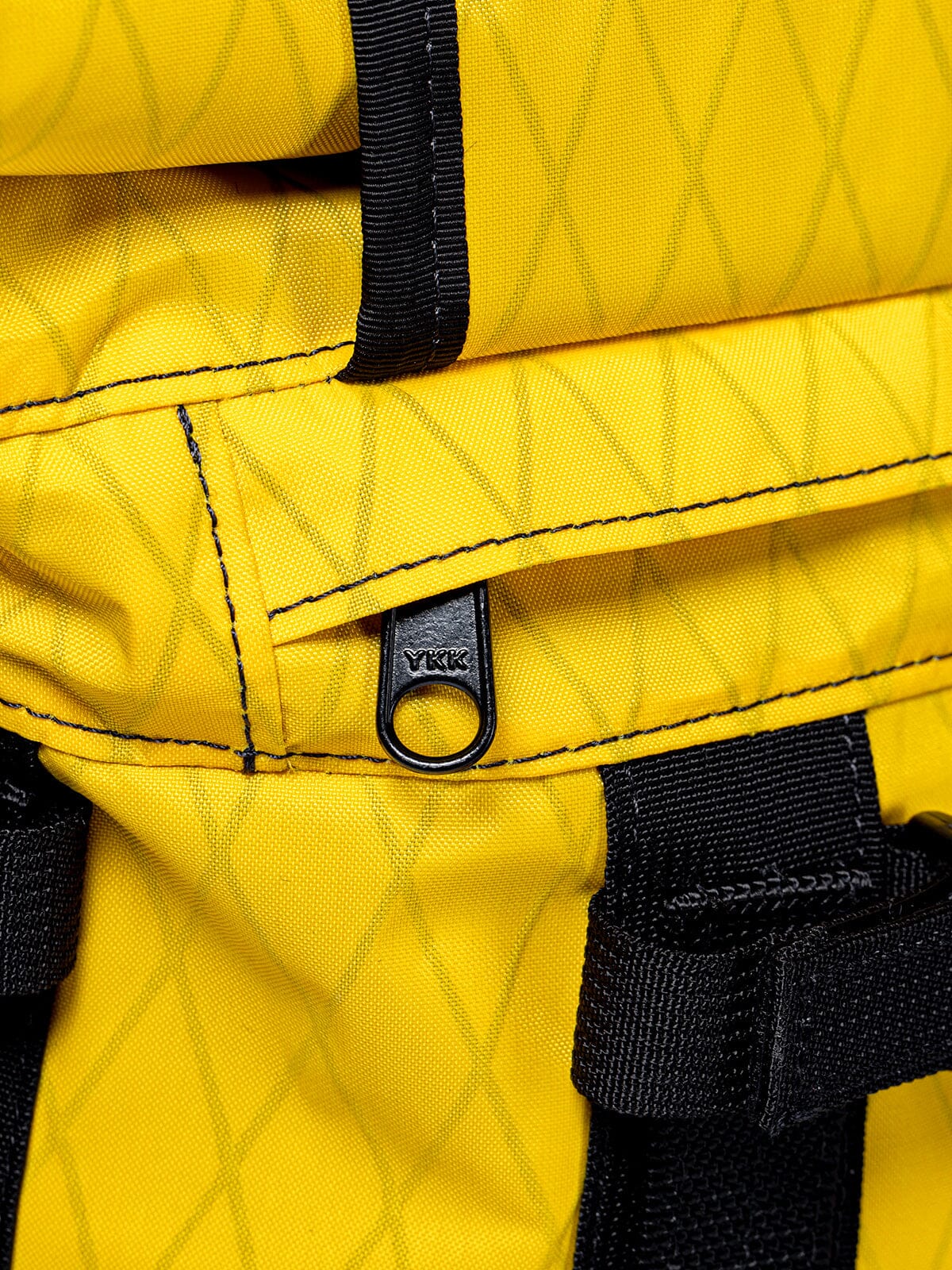 R6 Arkiv Field Pack 40L by Mission Workshop - Weatherproof Bags & Technical Apparel - San Francisco & Los Angeles - Construit pour durer - Garanti pour toujours