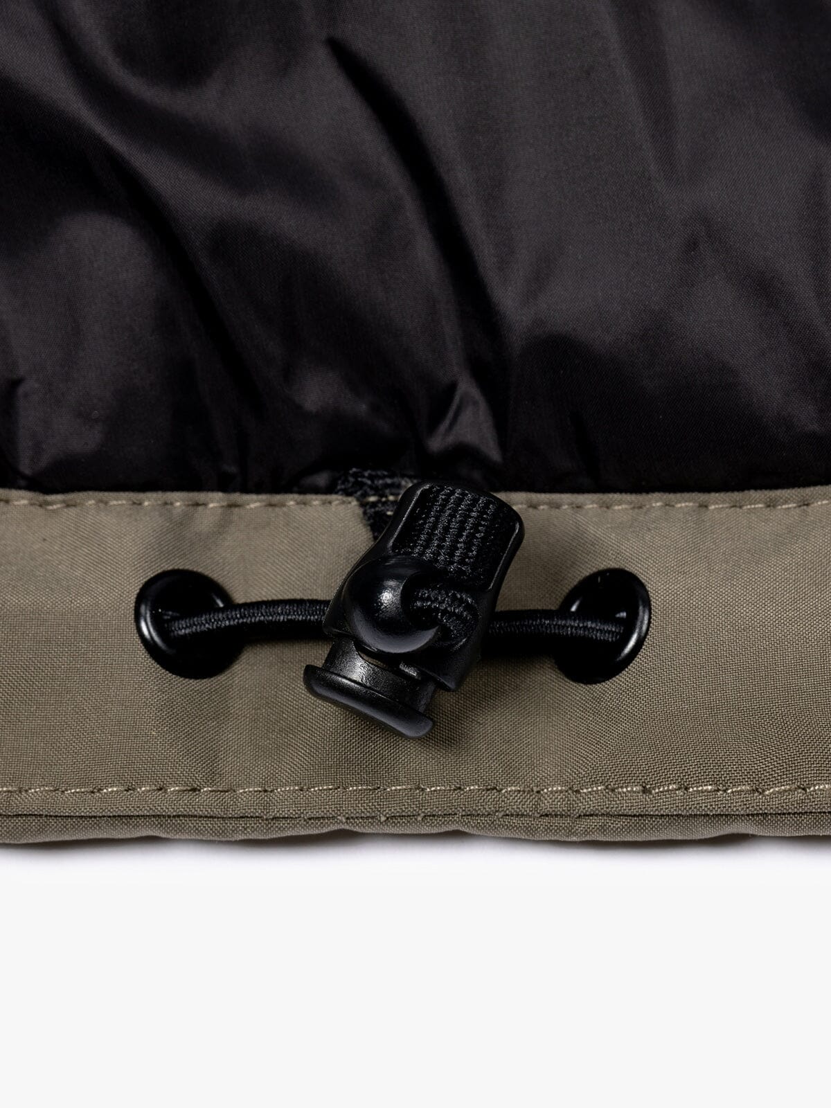 Highveld by Mission Workshop - Weatherproof Bags & Technical Apparel - San Francisco & Los Angeles - Construit pour durer - Garanti pour toujours