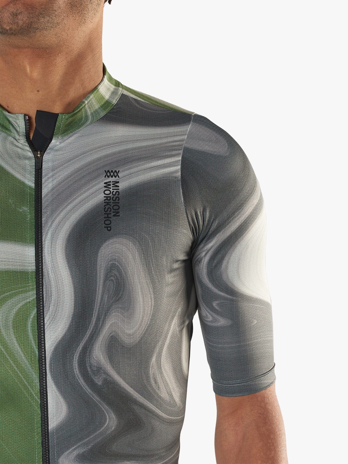 Mission Pro Jersey Men's : Flow by Mission Workshop - Weatherproof Bags & Technical Apparel - San Francisco & Los Angeles - Construit pour durer - Garanti pour toujours