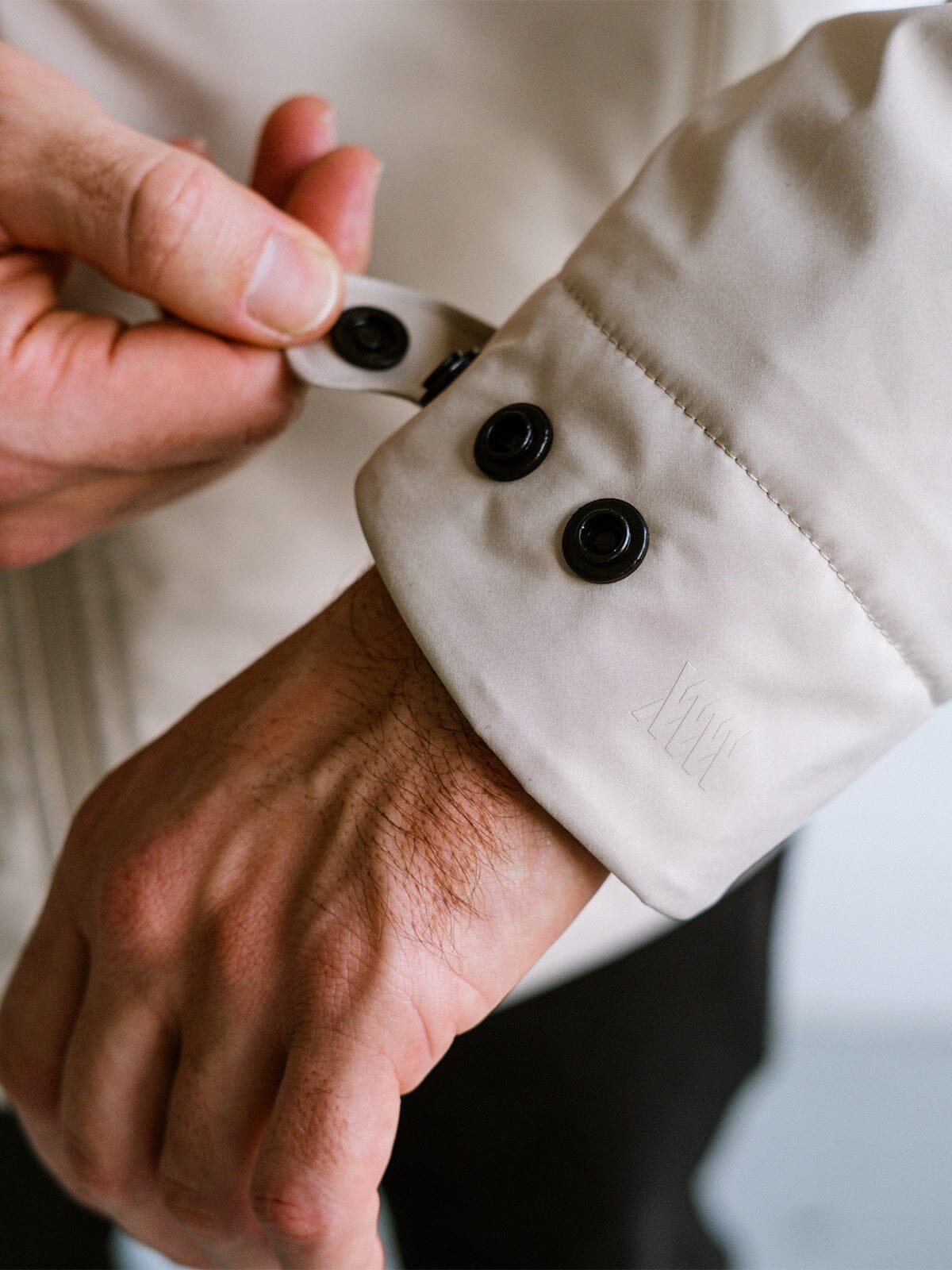 Highveld by Mission Workshop - Weatherproof Bags & Technical Apparel - San Francisco & Los Angeles - Construit pour durer - Garanti pour toujours