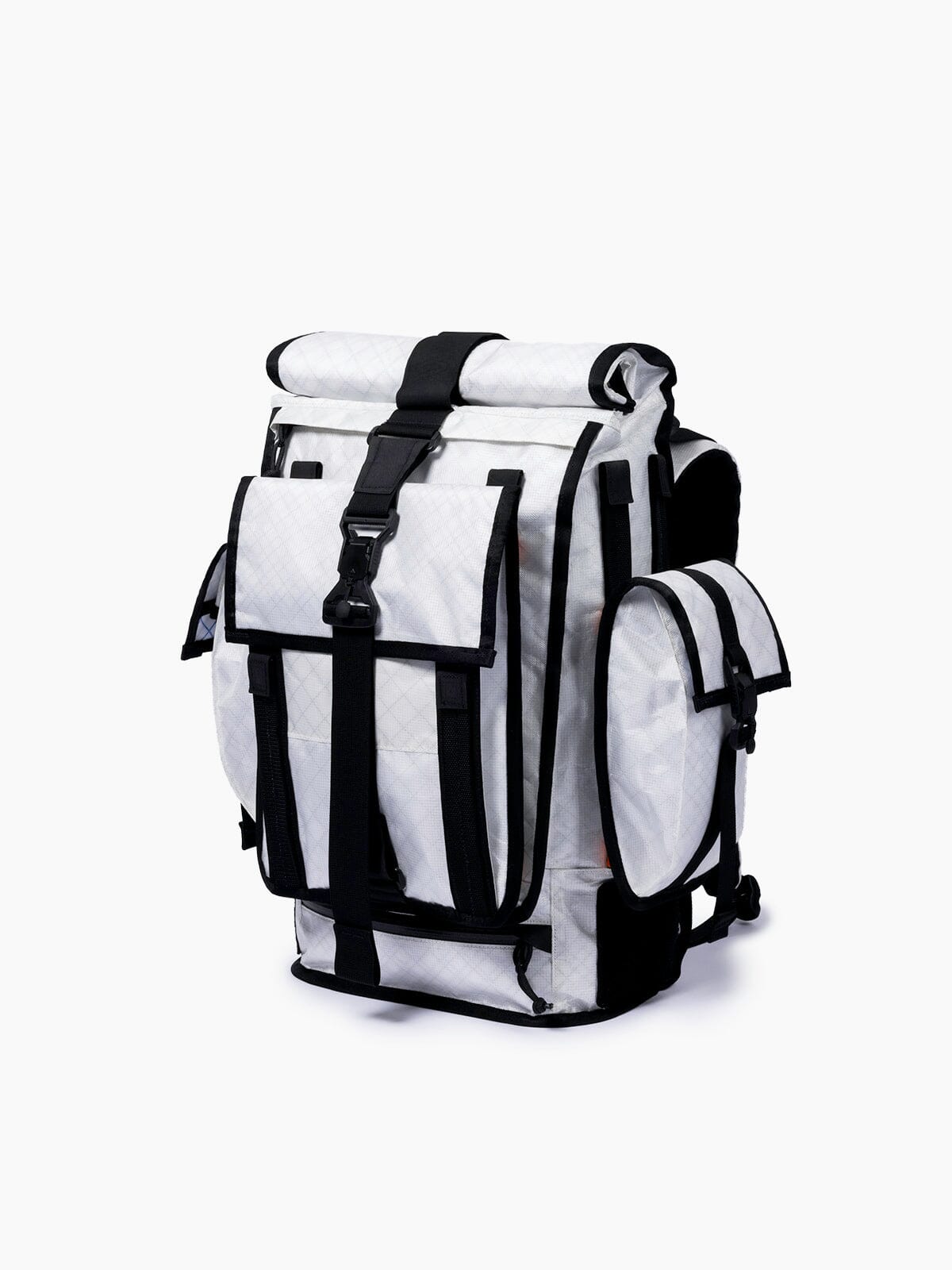 Mission Workshop X Carryology Side Roll by Mission Workshop - Weatherproof Bags & Technical Apparel - San Francisco & Los Angeles - Construit pour durer - Garanti pour toujours