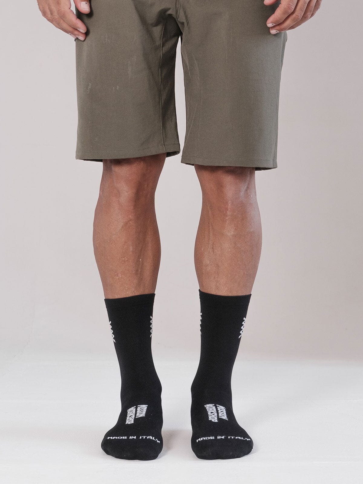 Mission Pro Socks by Mission Workshop - Weatherproof Bags & Technical Apparel - San Francisco & Los Angeles - Construit pour durer - Garanti pour toujours