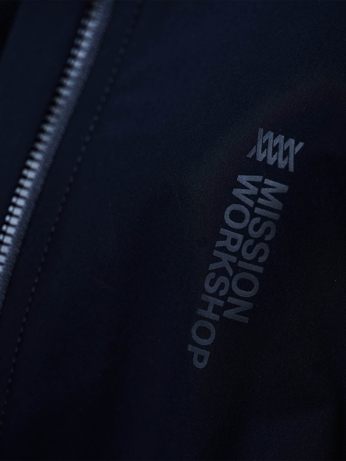Mission Pro Jersey Women's by Mission Workshop - Weatherproof Bags & Technical Apparel - San Francisco & Los Angeles - Construit pour durer - Garanti pour toujours