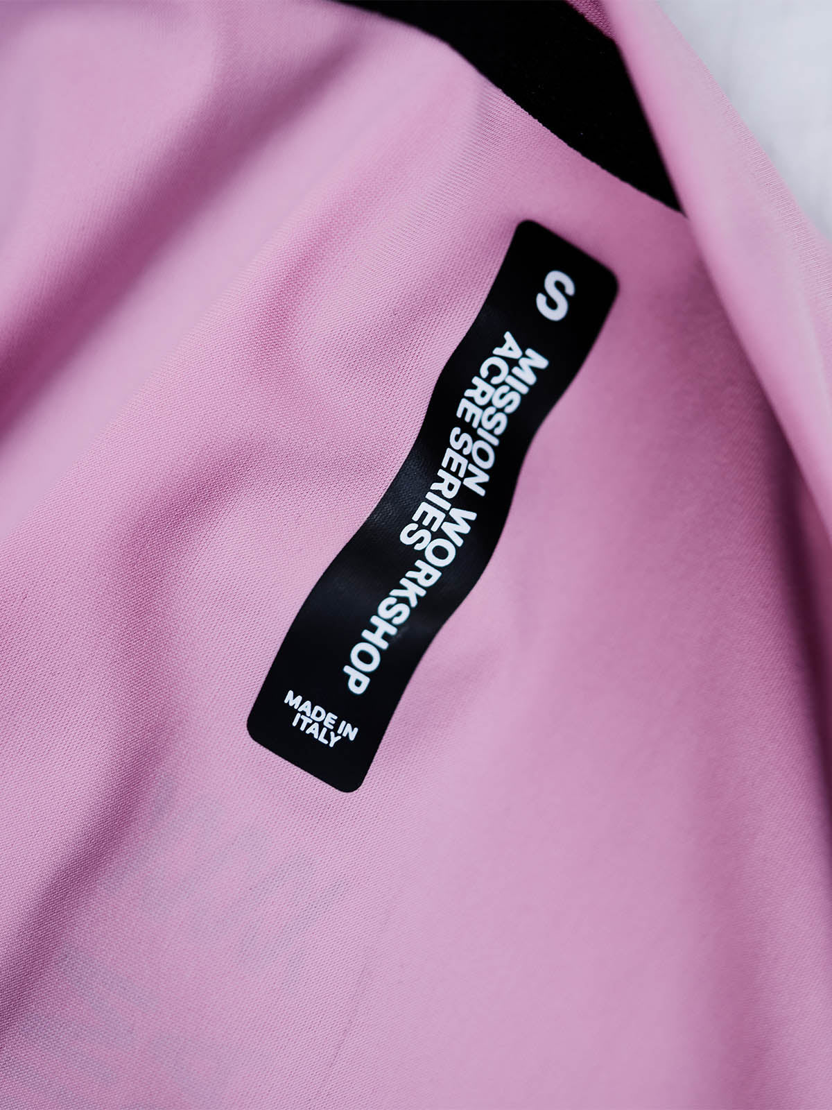 Mission Pro Jersey Women's by Mission Workshop - Weatherproof Bags & Technical Apparel - San Francisco & Los Angeles - Construit pour durer - Garanti pour toujours