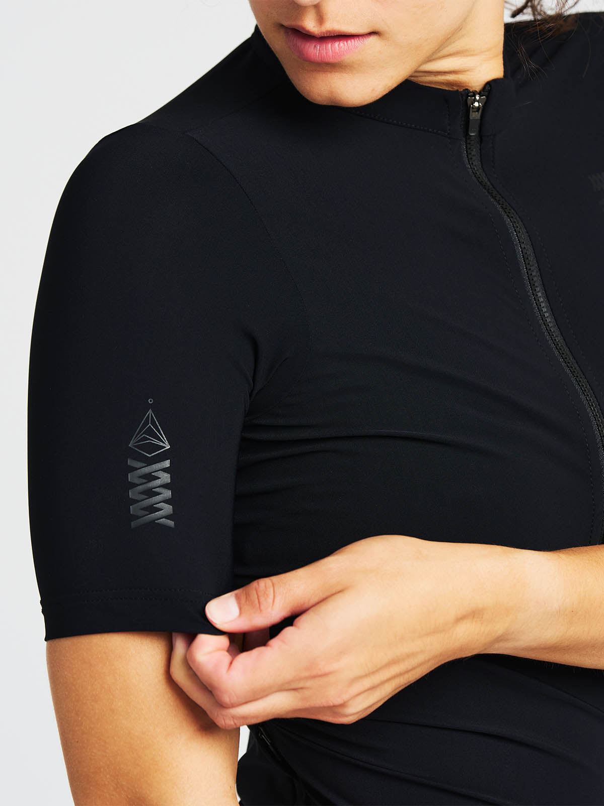 Mission Pro Jersey Women's by Mission Workshop - Weatherproof Bags & Technical Apparel - San Francisco & Los Angeles - Construit pour durer - Garanti pour toujours