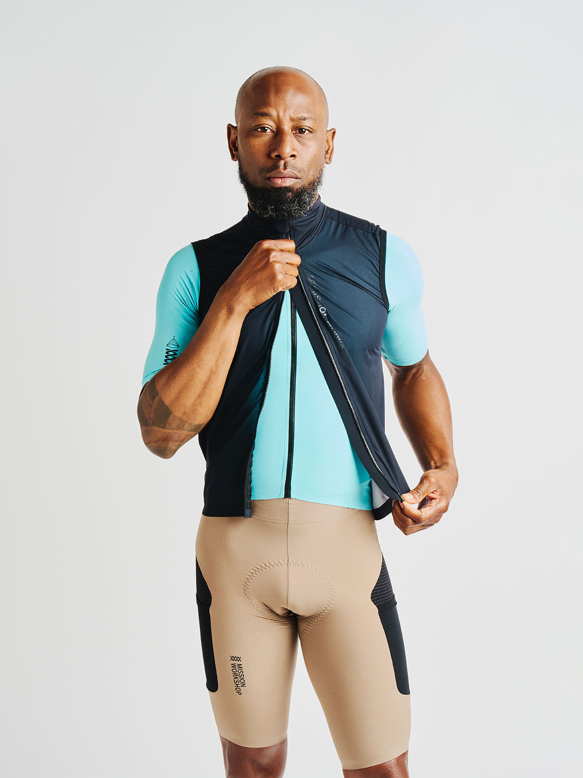 Altosphere Vest by Mission Workshop - Weatherproof Bags & Technical Apparel - San Francisco & Los Angeles - Construit pour durer - Garanti pour toujours