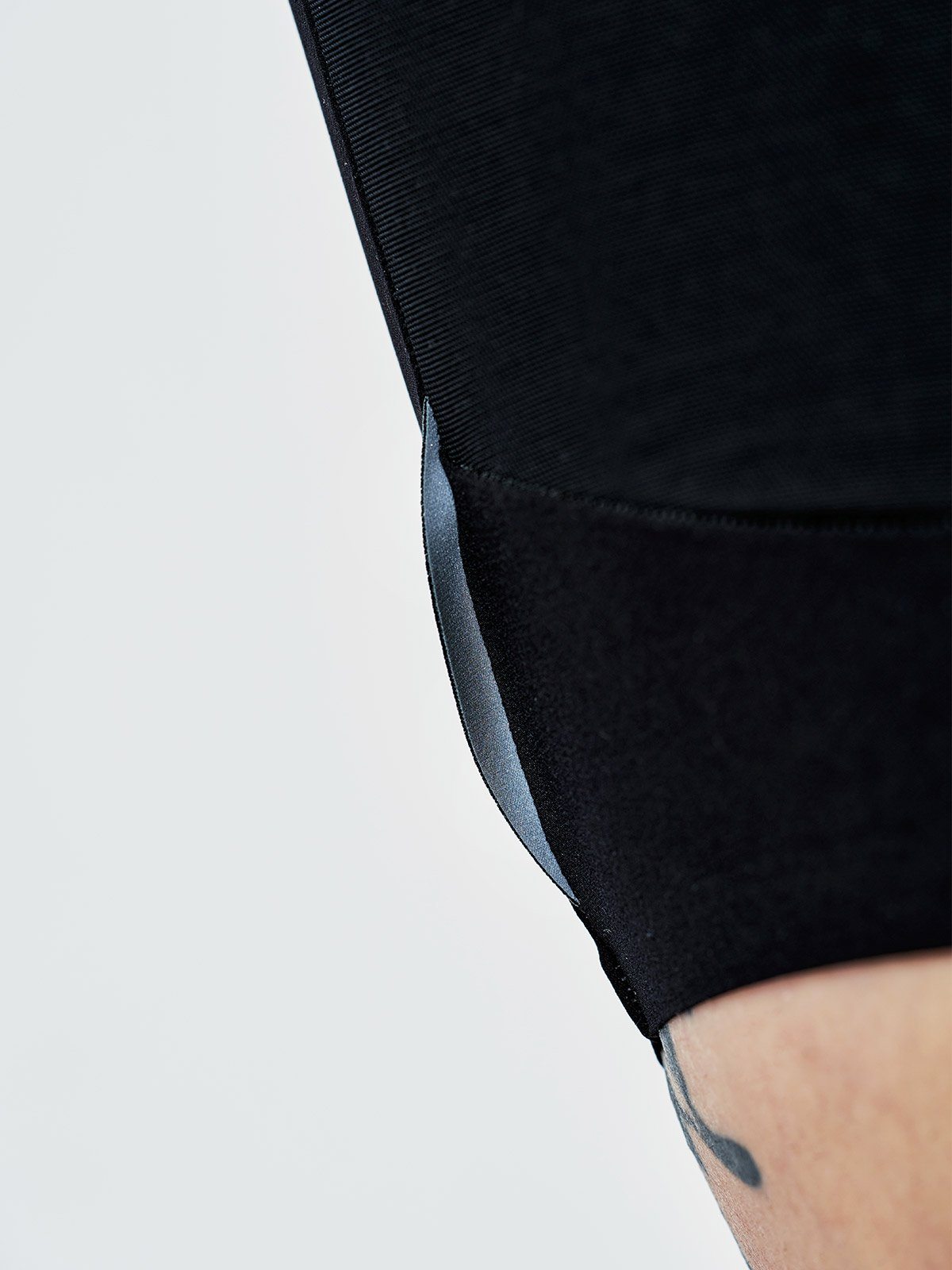 Mission Pro Bib Women's by Mission Workshop - Weatherproof Bags & Technical Apparel - San Francisco & Los Angeles - Construit pour durer - Garanti pour toujours