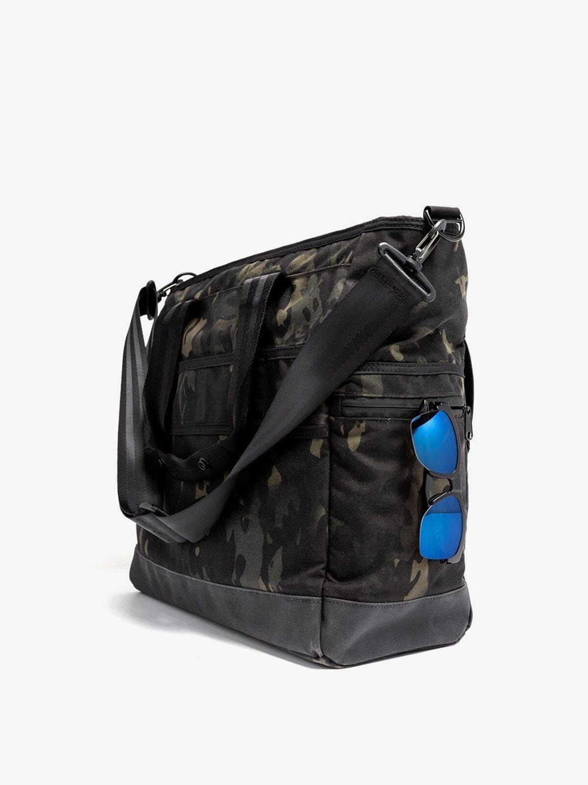 Drift by Mission Workshop - Weatherproof Bags & Technical Apparel - San Francisco & Los Angeles - Construit pour durer - Garanti pour toujours