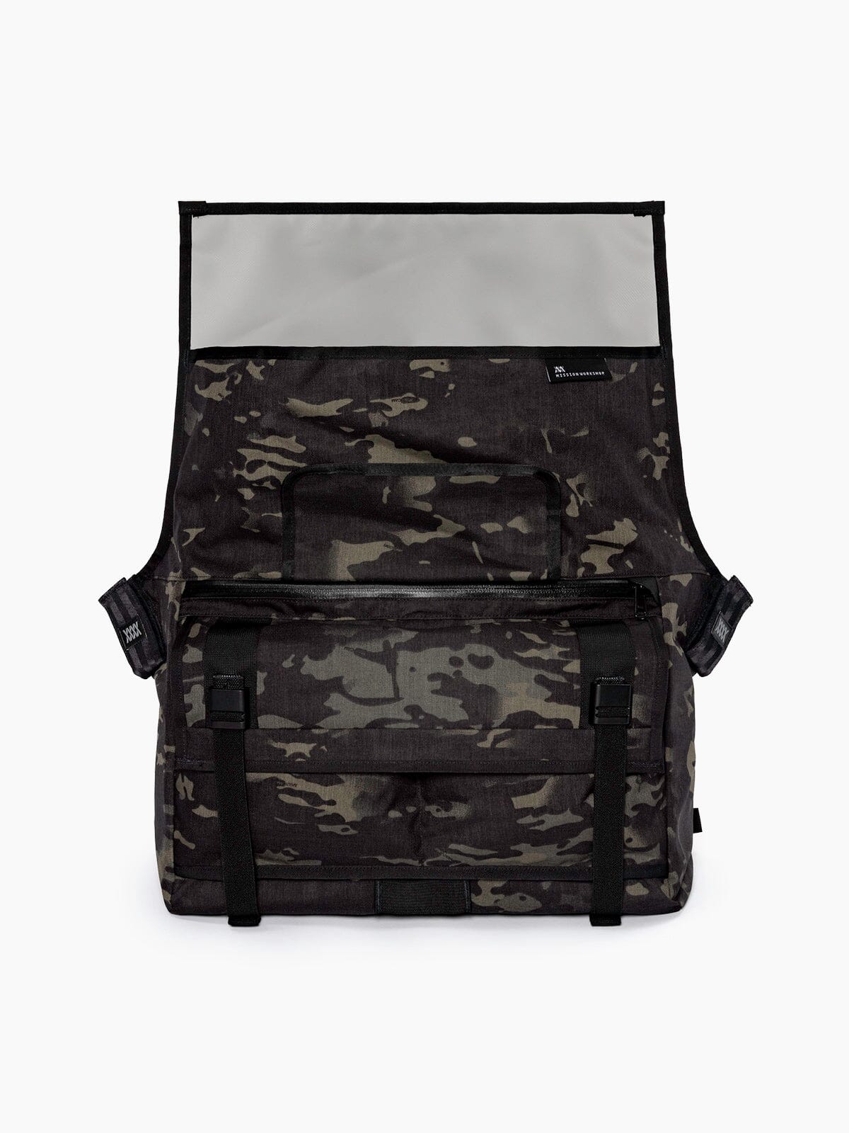 Shed : AP by Mission Workshop - Weatherproof Bags & Technical Apparel - San Francisco & Los Angeles - Construit pour durer - Garanti pour toujours