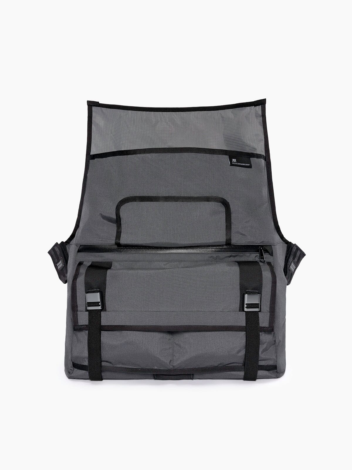 Shed : AP by Mission Workshop - Weatherproof Bags & Technical Apparel - San Francisco & Los Angeles - Construit pour durer - Garanti pour toujours