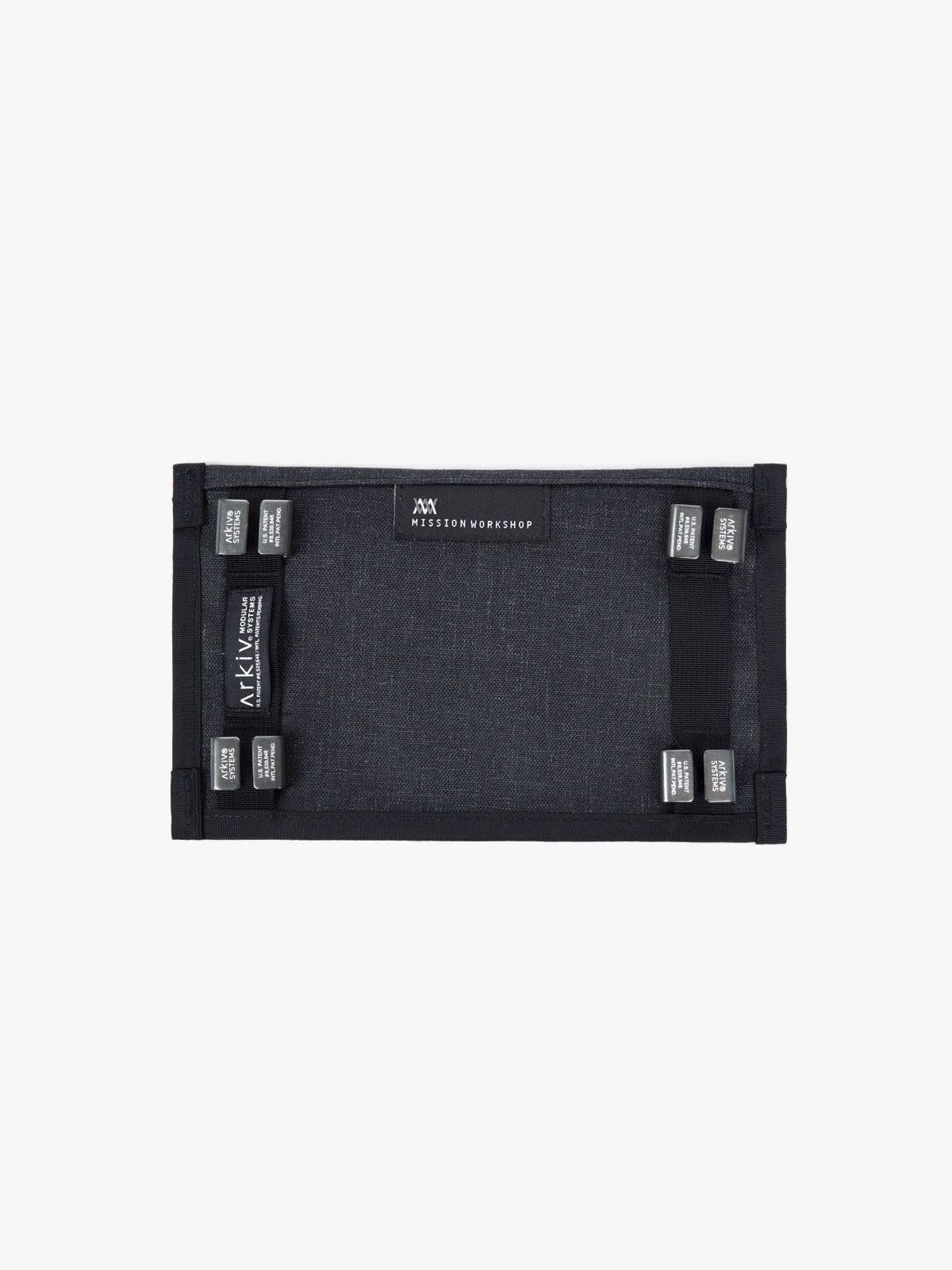 Arkiv Horizontal Zip by Mission Workshop - Weatherproof Bags & Technical Apparel - San Francisco & Los Angeles - Construit pour durer - Garanti pour toujours