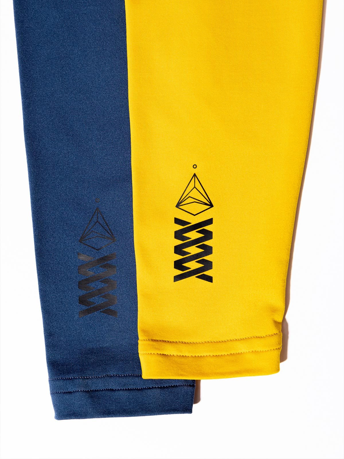 Mission Pro Jersey : LS Women's by Mission Workshop - Weatherproof Bags & Technical Apparel - San Francisco & Los Angeles - Construit pour durer - Garanti pour toujours