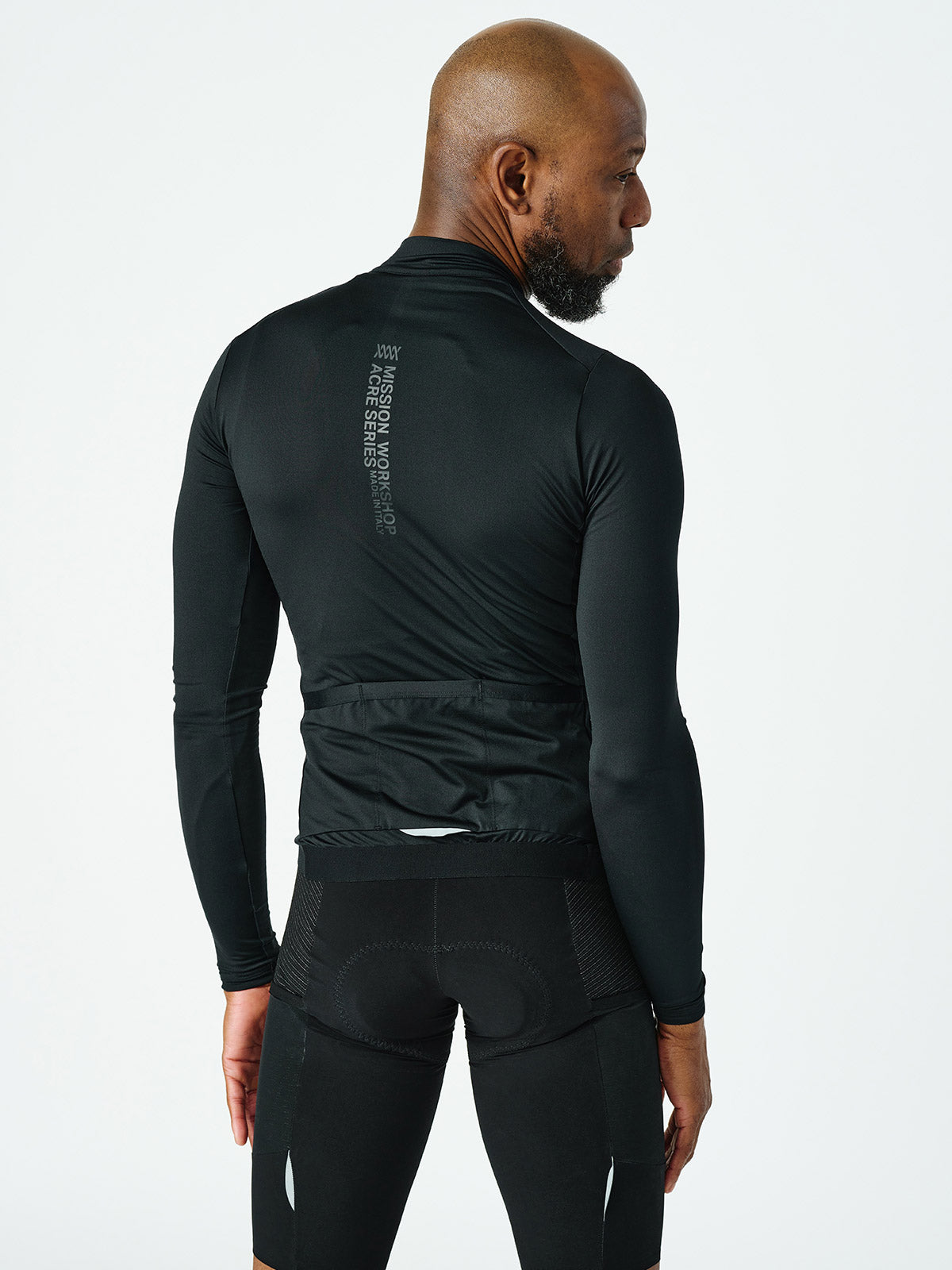 Mission Pro Jersey : LS Men's by Mission Workshop - Weatherproof Bags & Technical Apparel - San Francisco & Los Angeles - Construit pour durer - Garanti pour toujours