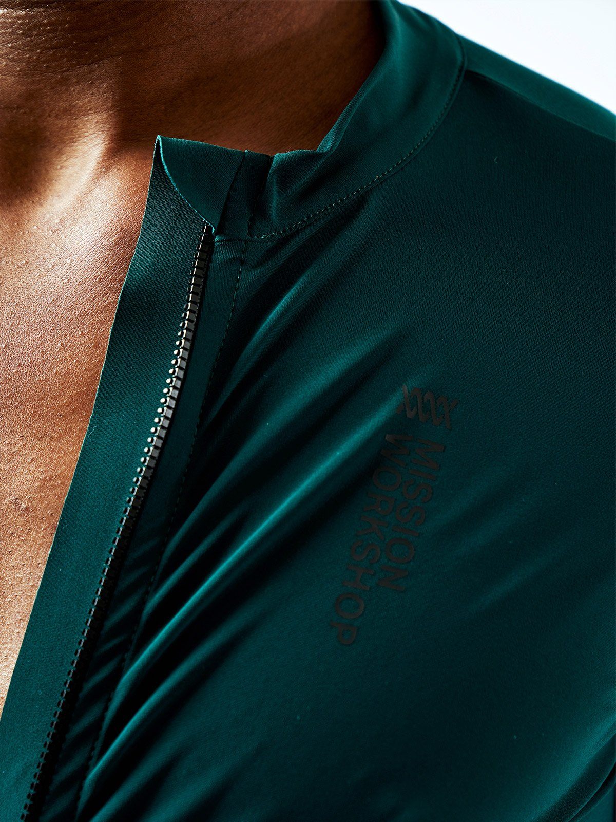 Mission Pro Jersey Men's by Mission Workshop - Weatherproof Bags & Technical Apparel - San Francisco & Los Angeles - Construit pour durer - Garanti pour toujours