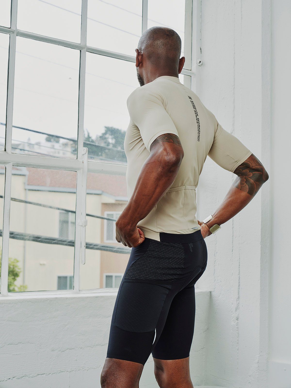 Mission Pro Jersey Men's by Mission Workshop - Weatherproof Bags & Technical Apparel - San Francisco & Los Angeles - Construit pour durer - Garanti pour toujours