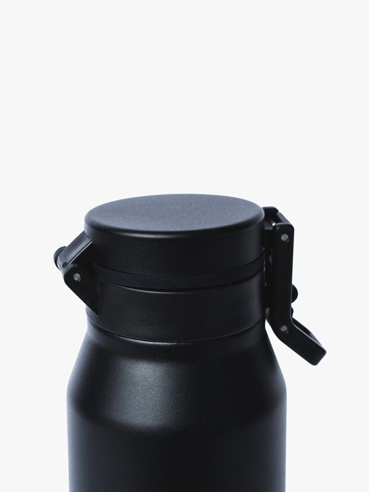 Miir x MW Howler by Mission Workshop - Weatherproof Bags & Technical Apparel - San Francisco & Los Angeles - Construit pour durer - Garanti pour toujours
