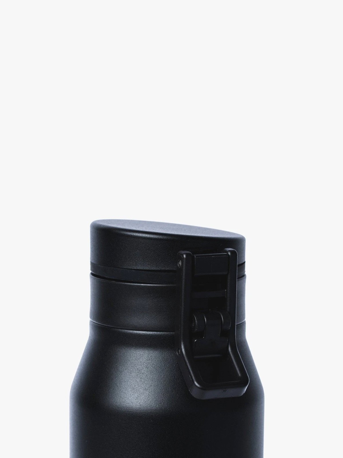 Miir x MW Howler by Mission Workshop - Weatherproof Bags & Technical Apparel - San Francisco & Los Angeles - Construit pour durer - Garanti pour toujours