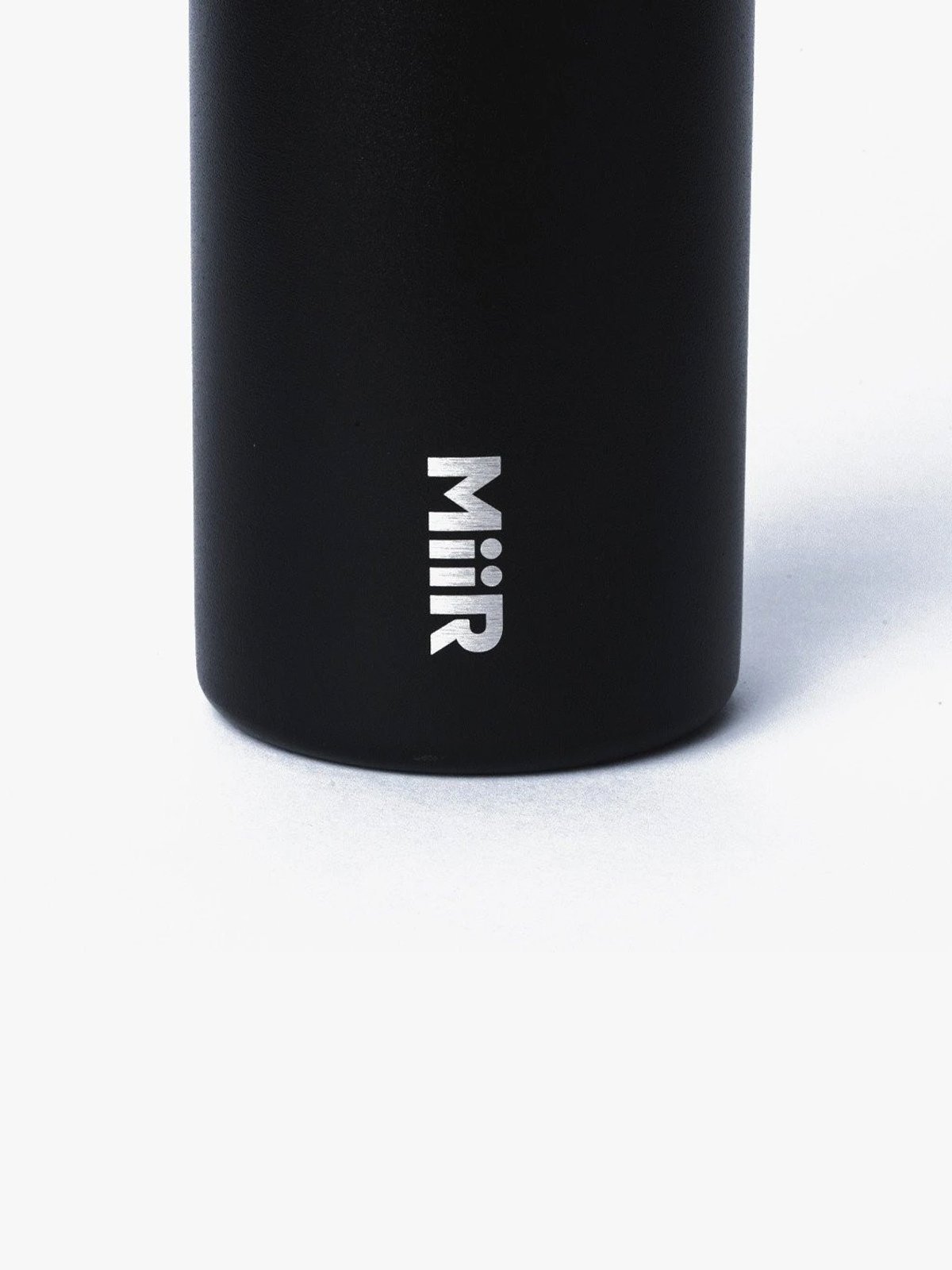 Miir x MW Vacuum Insulated by Mission Workshop - Weatherproof Bags & Technical Apparel - San Francisco & Los Angeles - Construit pour durer - Garanti pour toujours