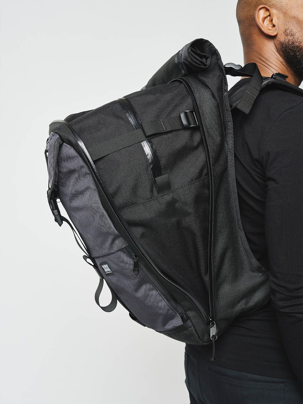 Rambler by Mission Workshop - Weatherproof Bags & Technical Apparel - San Francisco & Los Angeles - Construit pour durer - Garanti pour toujours