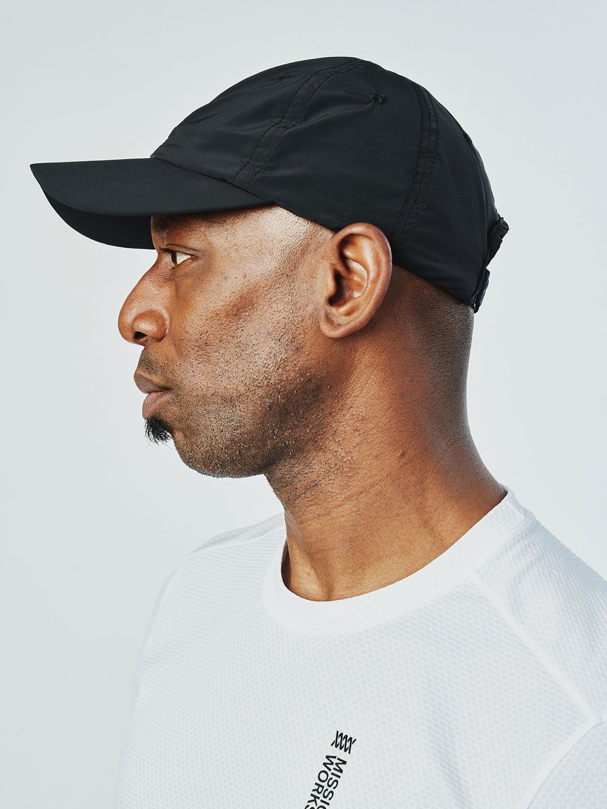 MW6 by Mission Workshop - Weatherproof Bags & Technical Apparel - San Francisco & Los Angeles - Construit pour durer - Garanti pour toujours