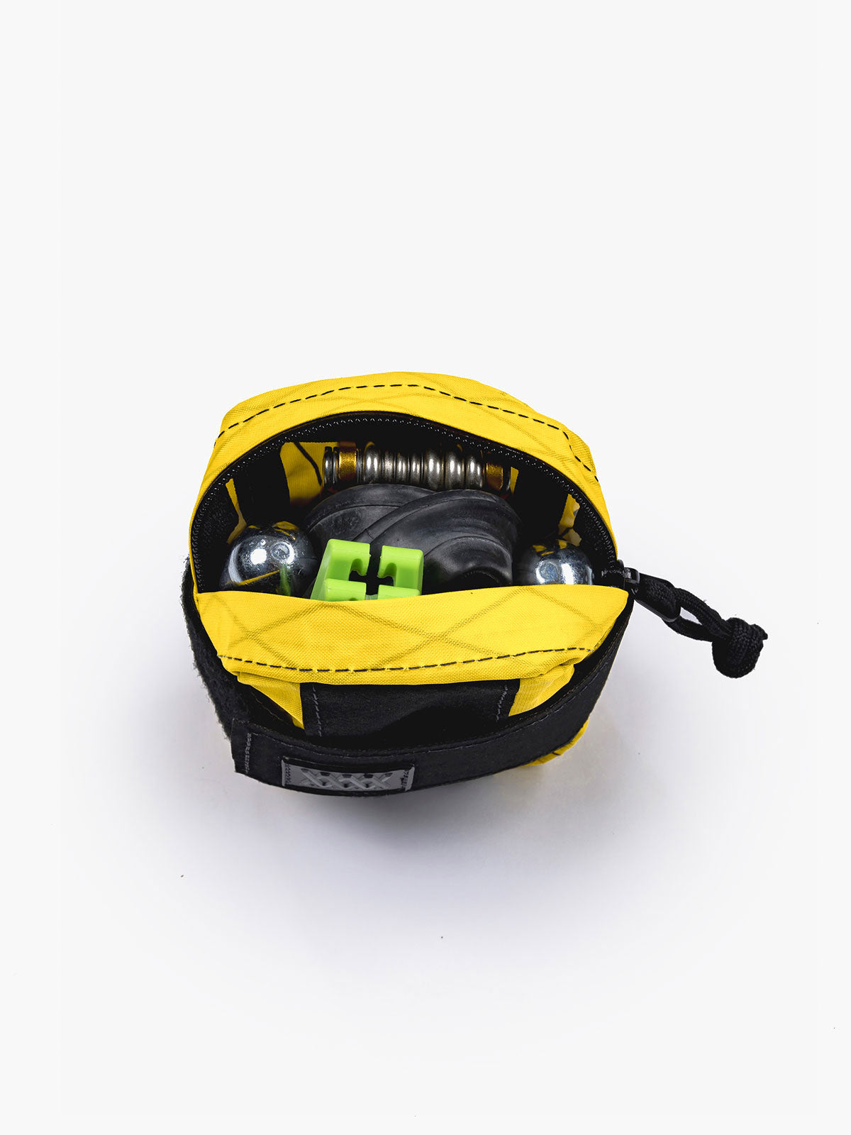 Mission Saddle Bag by Mission Workshop - Weatherproof Bags & Technical Apparel - San Francisco & Los Angeles - Construit pour durer - Garanti pour toujours