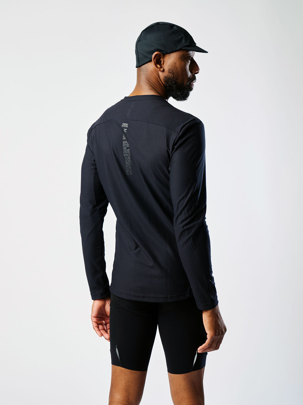 Mission Pro Tech Tee : LS Men's by Mission Workshop - Weatherproof Bags & Technical Apparel - San Francisco & Los Angeles - Construit pour durer - Garanti pour toujours