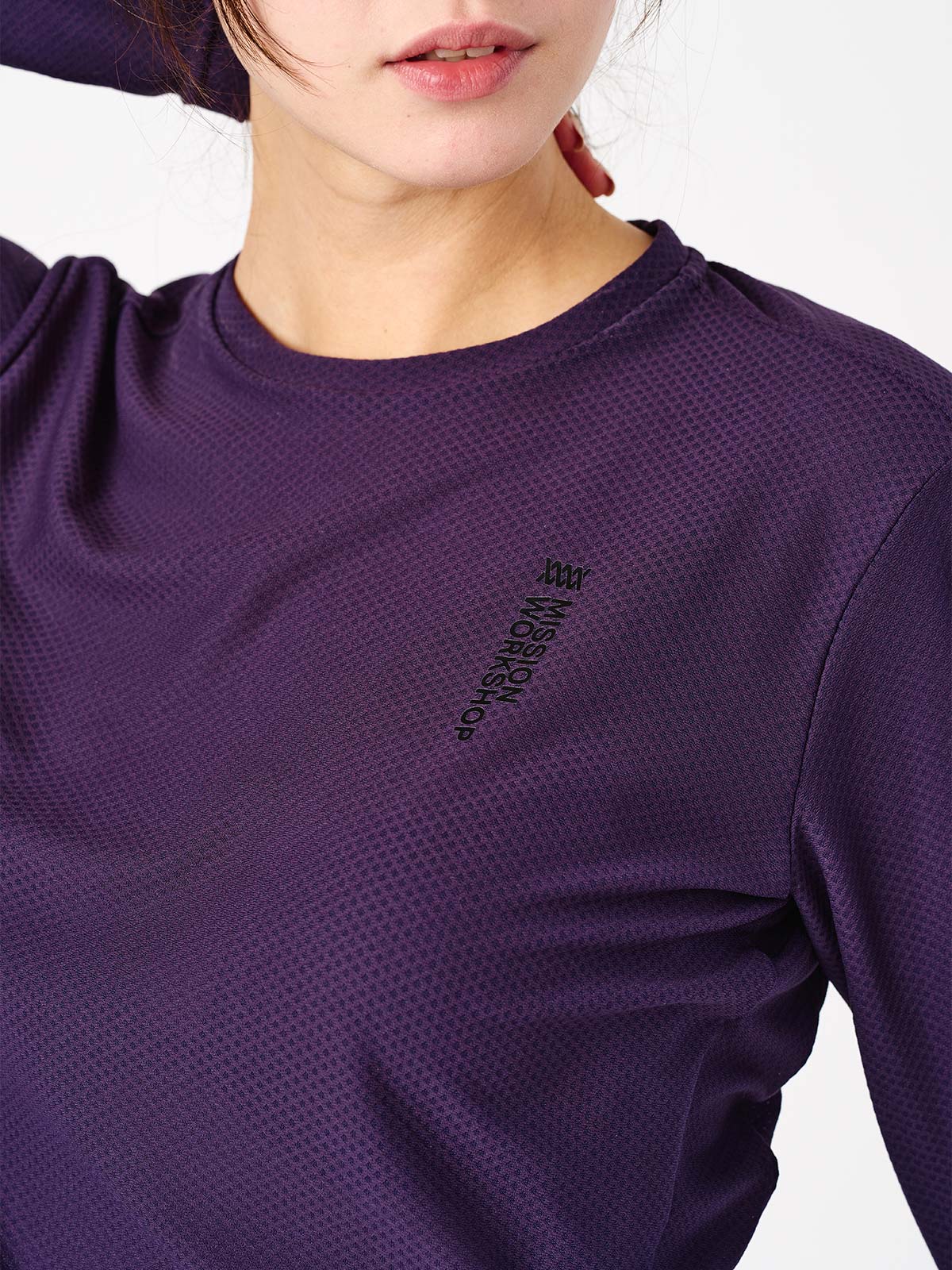 Mission Pro Tech Tee : LS Women's by Mission Workshop - Weatherproof Bags & Technical Apparel - San Francisco & Los Angeles - Construit pour durer - Garanti pour toujours