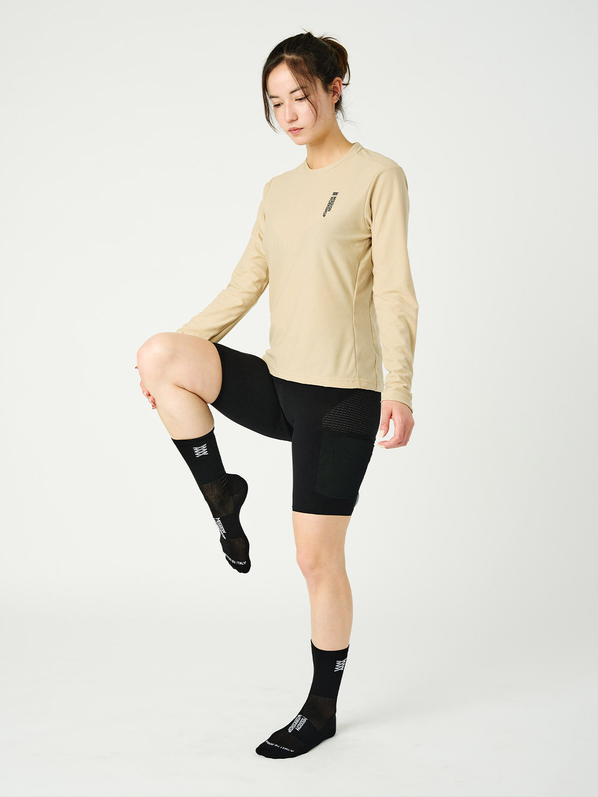 Mission Pro Tech Tee : LS Women's by Mission Workshop - Weatherproof Bags & Technical Apparel - San Francisco & Los Angeles - Construit pour durer - Garanti pour toujours