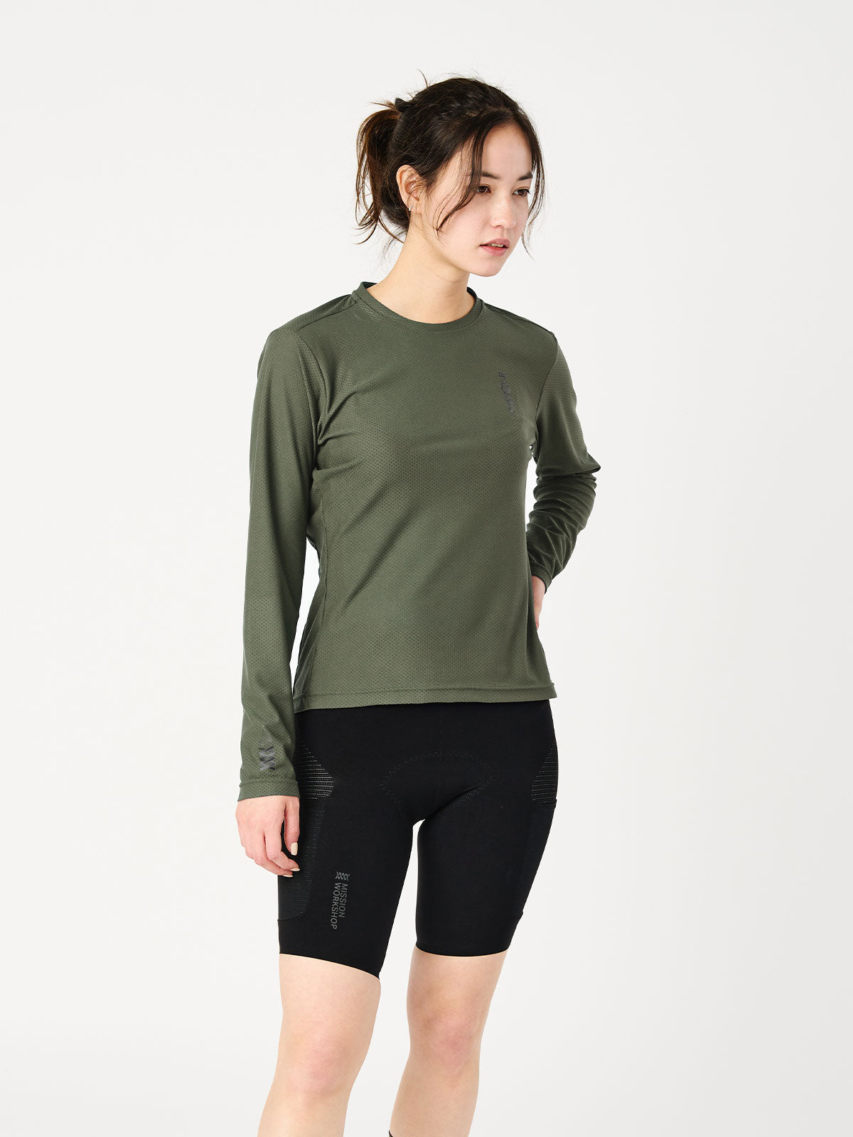 Mission Pro Tech Tee : LS Women's by Mission Workshop - Weatherproof Bags & Technical Apparel - San Francisco & Los Angeles - Construit pour durer - Garanti pour toujours