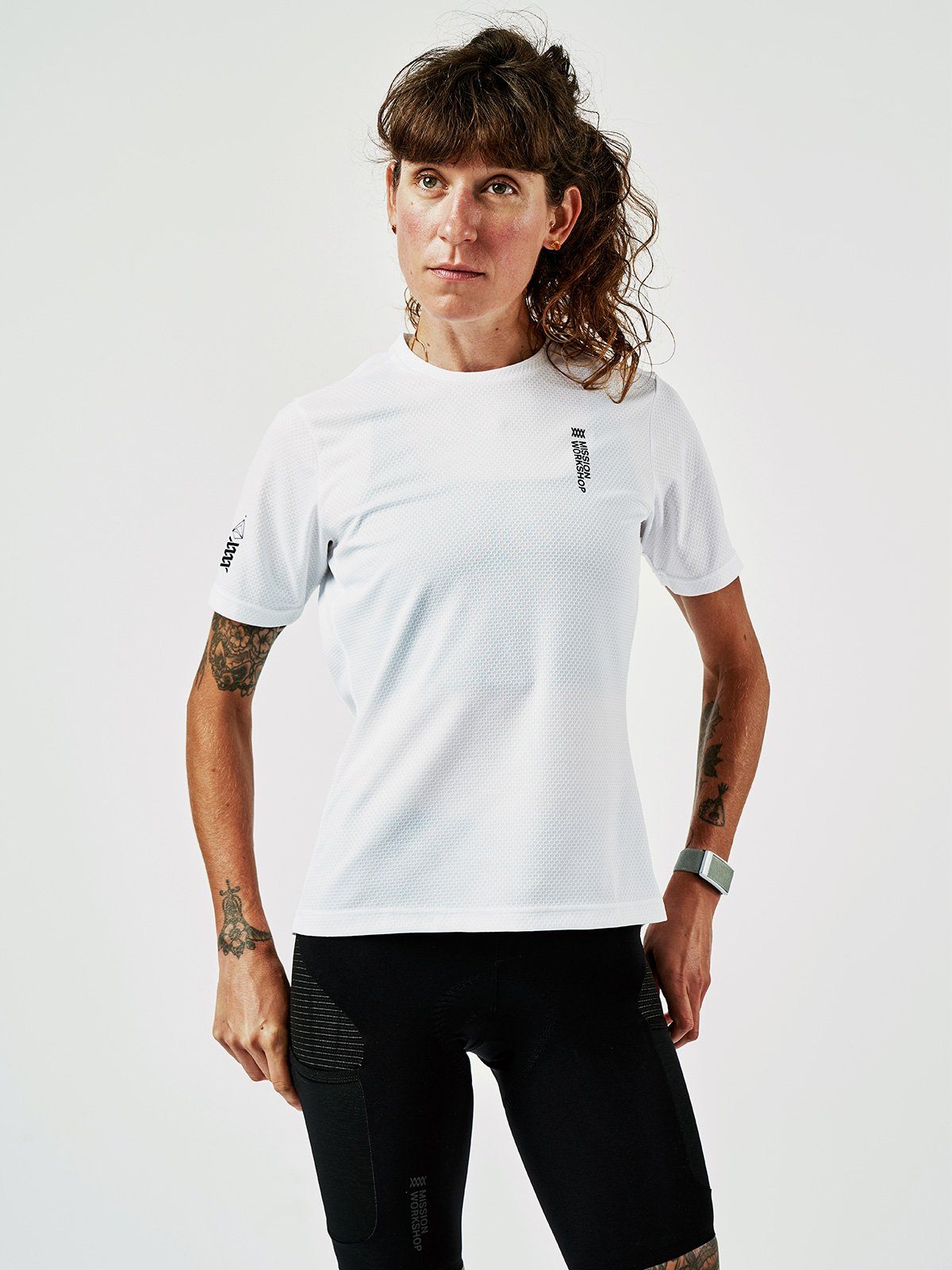 Mission Pro Tech Tee Women's by Mission Workshop - Weatherproof Bags & Technical Apparel - San Francisco & Los Angeles - Construit pour durer - Garanti pour toujours