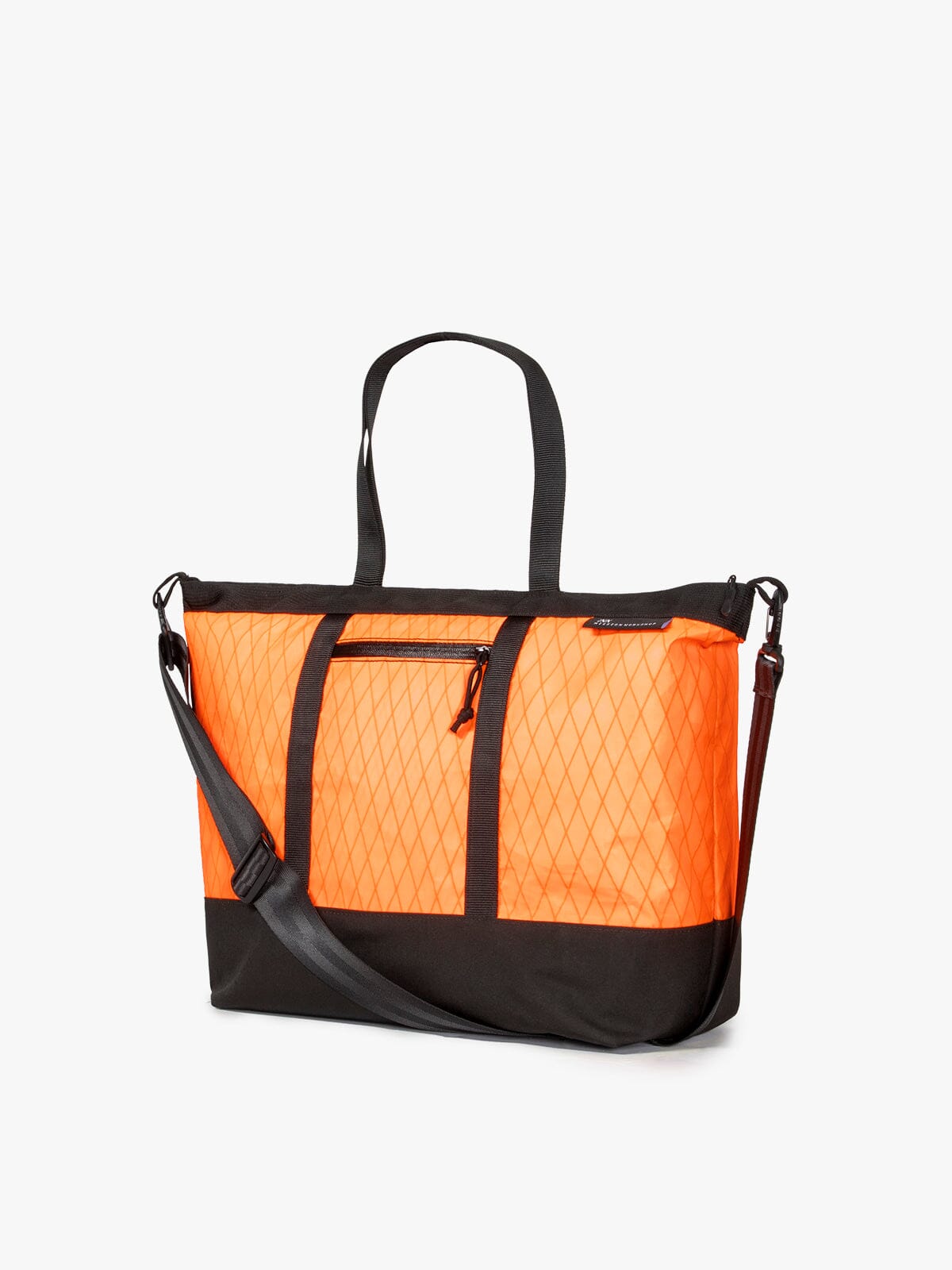 Helix 15L Tote by Mission Workshop - Weatherproof Bags & Technical Apparel - San Francisco & Los Angeles - Construit pour durer - Garanti pour toujours