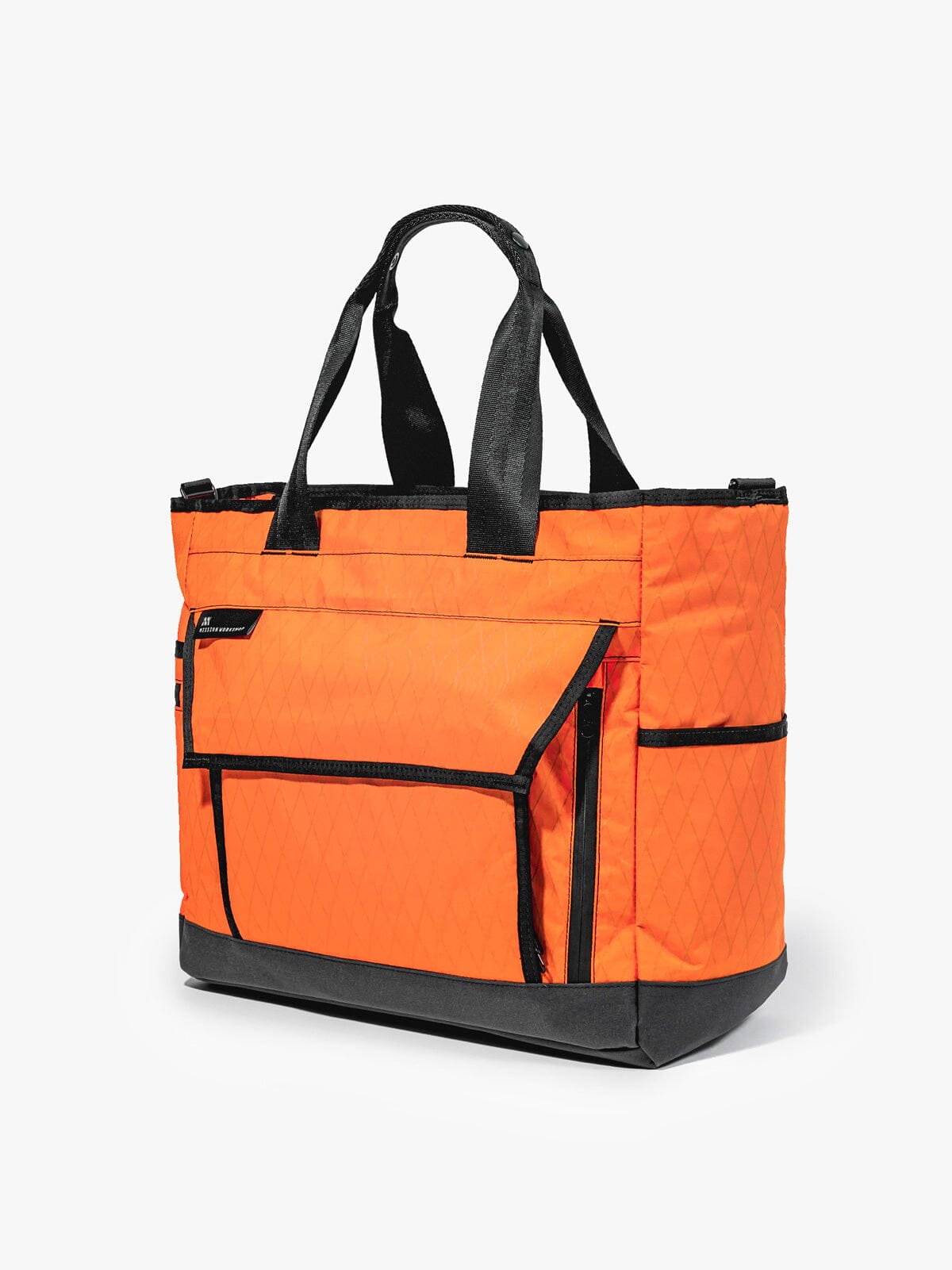 Drift by Mission Workshop - Weatherproof Bags & Technical Apparel - San Francisco & Los Angeles - Construit pour durer - Garanti pour toujours