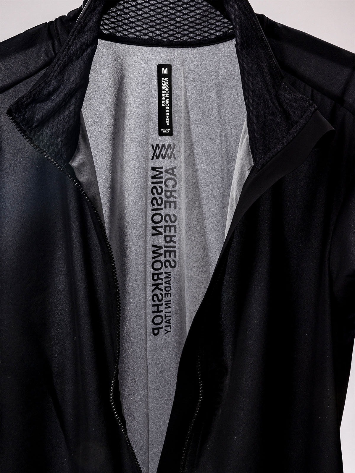 Altosphere Jacket by Mission Workshop - Weatherproof Bags & Technical Apparel - San Francisco & Los Angeles - Construit pour durer - Garanti pour toujours