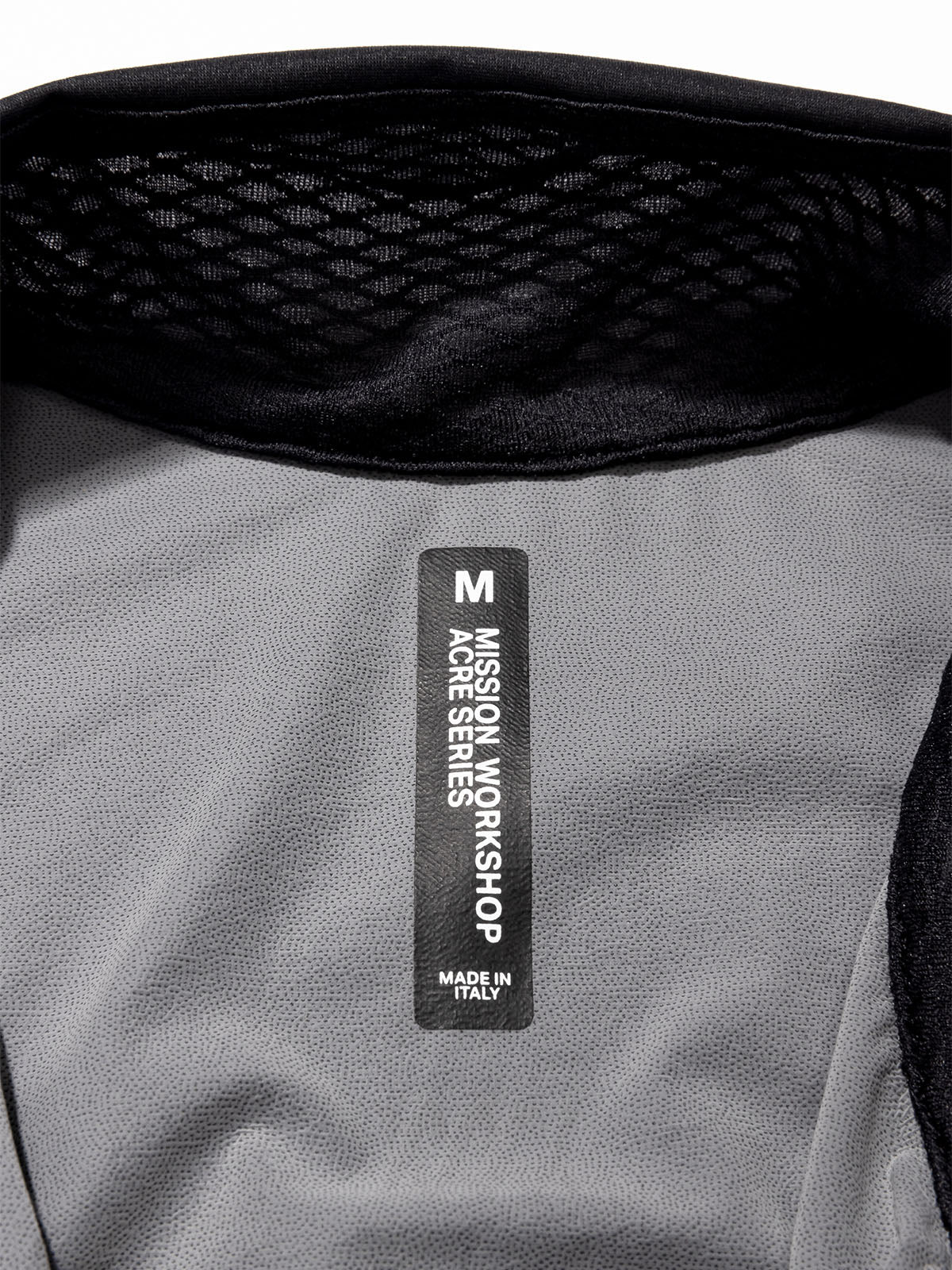 Altosphere Vest by Mission Workshop - Weatherproof Bags & Technical Apparel - San Francisco & Los Angeles - Construit pour durer - Garanti pour toujours