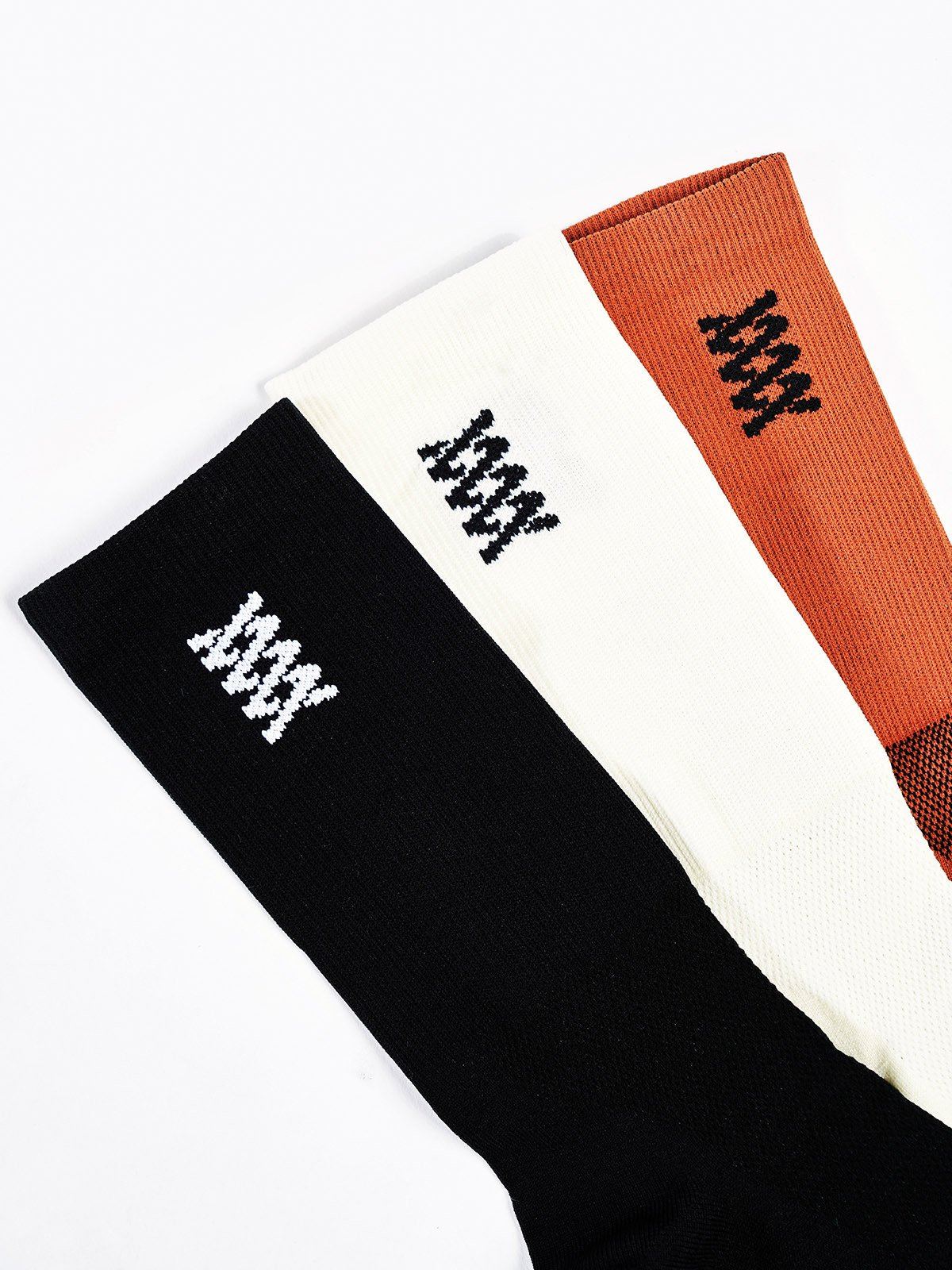 Mission Pro Socks by Mission Workshop - Weatherproof Bags & Technical Apparel - San Francisco & Los Angeles - Construit pour durer - Garanti pour toujours